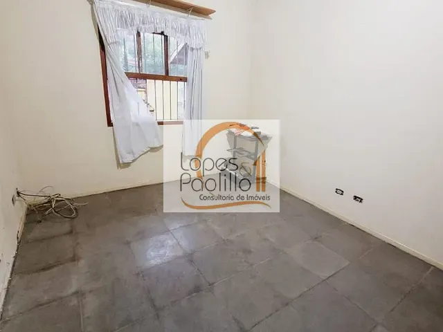 Casa com 864m² 7 quartos e 6 banheiros, para alugar, no bairro Vila Petrópolis em Atibaia