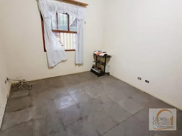 Casa com 864m² 7 quartos e 6 banheiros, para alugar, no bairro Vila Petrópolis em Atibaia