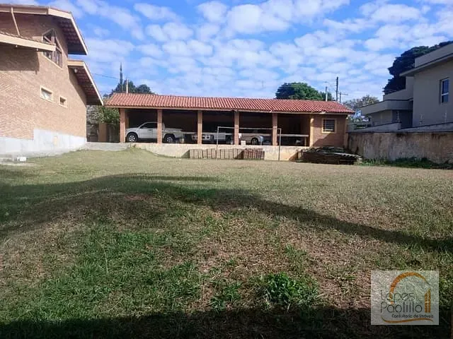 Casa com 864m² 7 quartos e 6 banheiros, para alugar, no bairro Vila Petrópolis em Atibaia