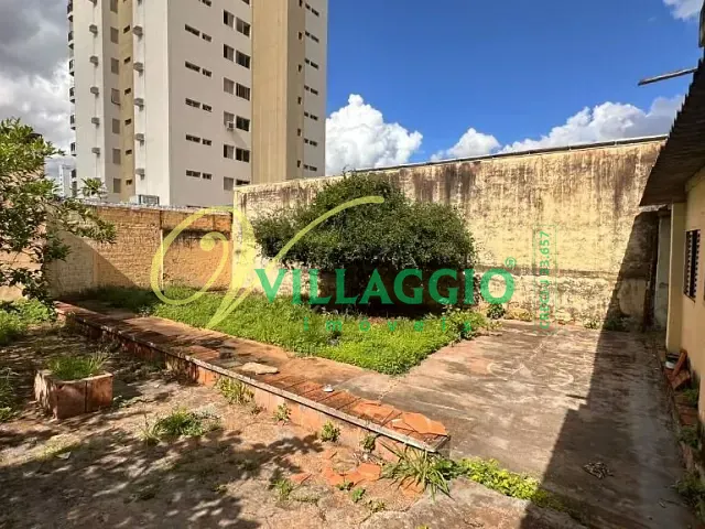 Casa com 884m² 3 quartos e 2 banheiros, à venda, no bairro Boa Vista em São José do Rio Preto