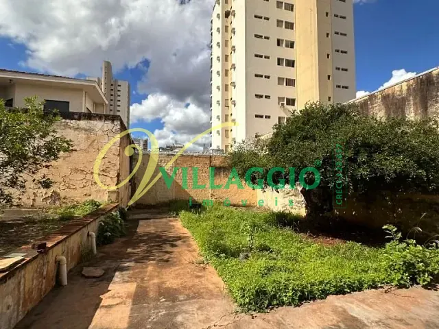 Casa com 884m² 3 quartos e 2 banheiros, à venda, no bairro Boa Vista em São José do Rio Preto