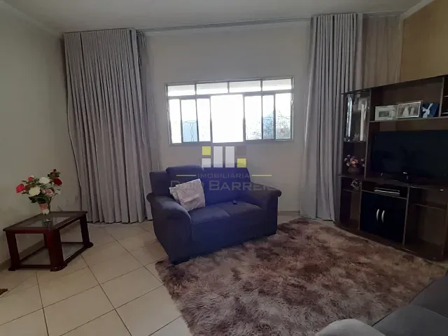 Casa 3 quartos e 2 banheiros, à venda, no bairro Residencial Bordon em Sumaré