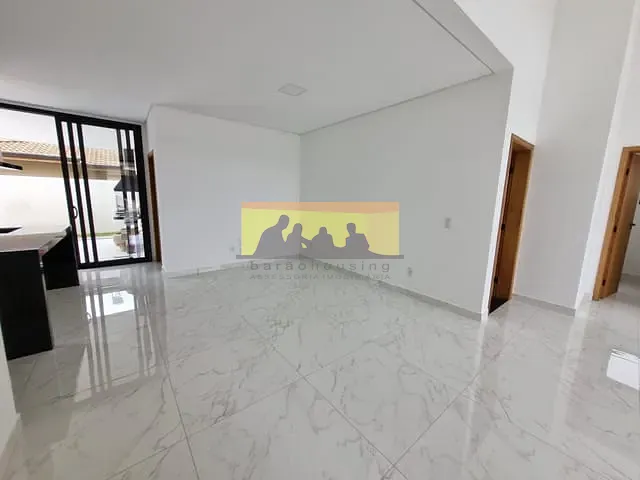Casa com 322m² 3 quartos e 3 banheiros, à venda, no bairro Betel em Paulínia
