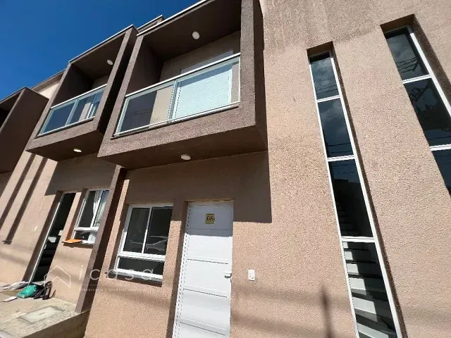 Casa com 67m² 2 quartos e 1 banheiro, à venda ou para alugar, no bairro Parque Residencial Maria Elmira em Caçapava