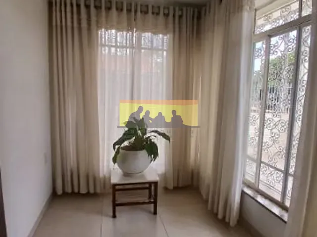 Casa com 550m² 5 quartos e 6 banheiros, à venda, no bairro Taquaral em Campinas