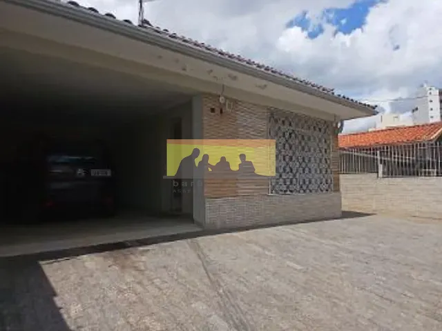 Casa com 550m² 5 quartos e 6 banheiros, à venda, no bairro Taquaral em Campinas