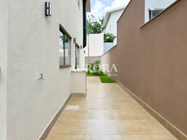 Casa 5 quartos e 6 banheiros, para alugar, no bairro Royal Park Residence & Resort em Londrina