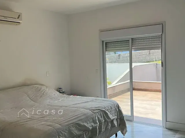 Casa com 330m² 3 quartos e 4 banheiros, à venda, no bairro Urbanova em São José dos Campos