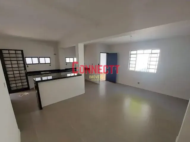 Casa com 200m² 3 quartos e 2 banheiros, à venda, no bairro Independência em Ribeirão Preto