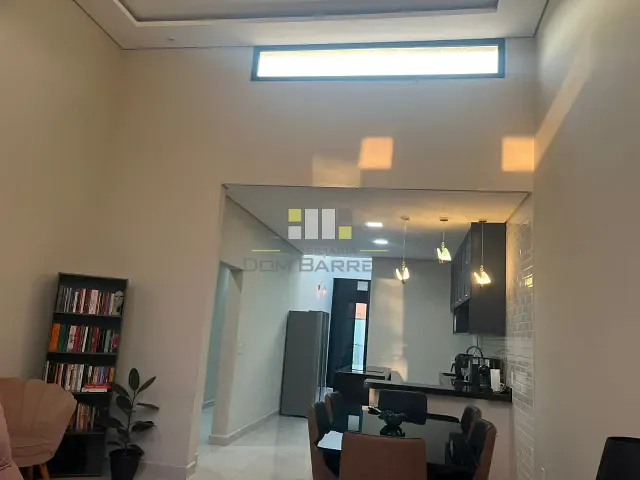 Casa com 250m² 3 quartos e 2 banheiros, à venda, no bairro Parque Olívio Franceschini em Hortolândia