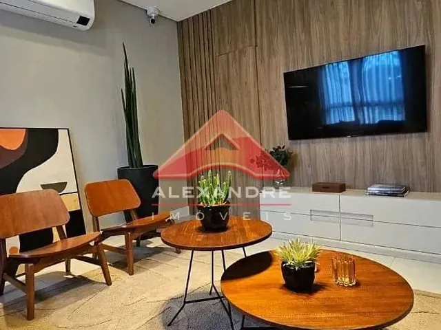 Casa com 250m² 3 quartos e 2 banheiros, à venda, no bairro Villa Branca em Jacareí