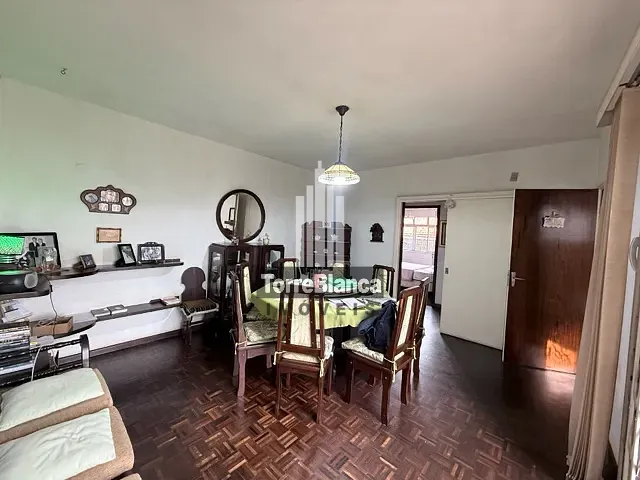 Casa com 200m² 3 quartos e 4 banheiros, para alugar, no bairro Uvaranas em Ponta Grossa