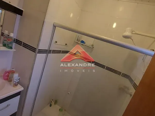Casa com 250m² 3 quartos e 1 banheiro, à venda, no bairro Santana em São José dos Campos