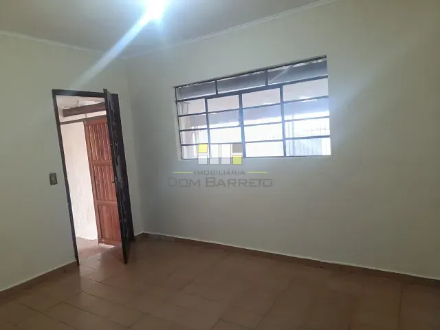 Casa com 125m² 3 quartos e 2 banheiros, para alugar, no bairro Jardim das Palmeiras em Sumaré
