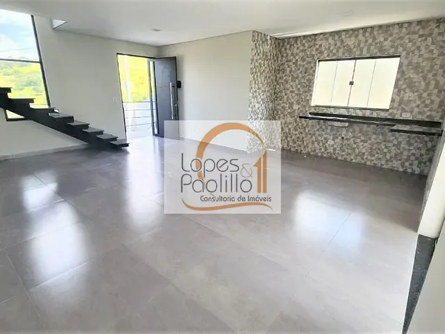 Casa com 200m² 3 quartos e 3 banheiros, à venda, no bairro Jardim Santa Fe em Bom Jesus dos Perdões