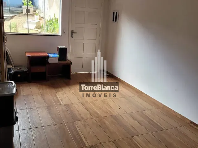 Casa com 207m² 2 quartos e 2 banheiros, à venda, no bairro Olarias em Ponta Grossa