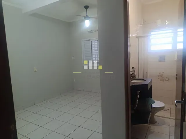 Casa com 250m² 4 quartos e 2 banheiros, à venda, no bairro Jardim Denadai (Nova Veneza) em Sumaré