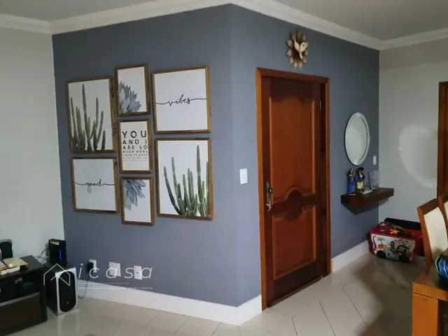 Casa com 300m² 3 quartos e 3 banheiros, à venda, no bairro Urbanova em São José dos Campos