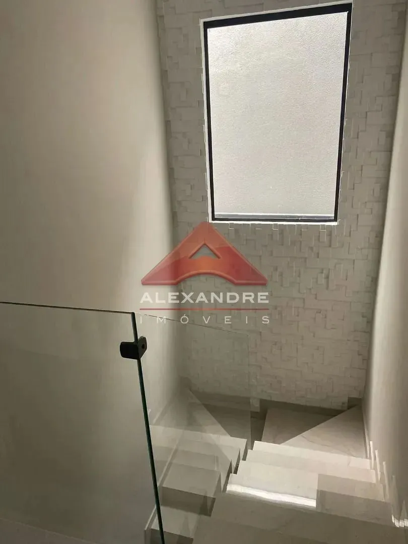 Casa, 3 quartos, 246 m² - Foto 32
