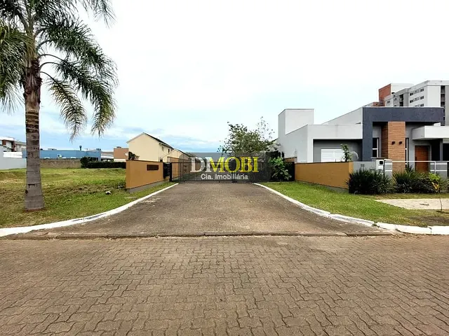 Casa com 276m² 3 quartos e 2 banheiros, à venda, no bairro Cadiz em Gravataí