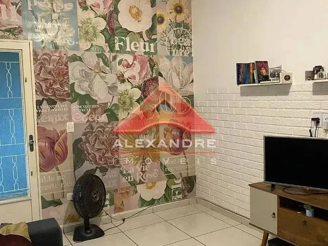 Casa com 219m² 3 quartos e 1 banheiro, à venda, no bairro Jardim dos Bandeirantes em São José Dos Campos