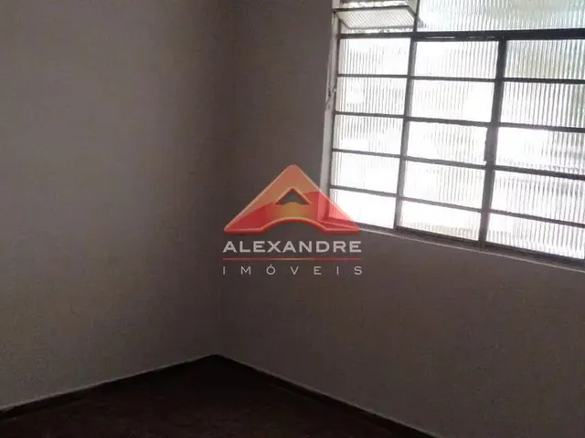 Casa com 349m² 4 quartos e 3 banheiros, à venda, no bairro Buquirinha em São José Dos Campos