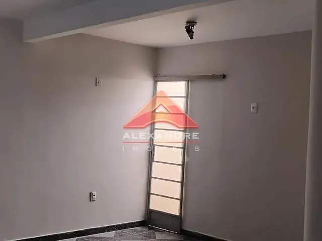 Casa com 349m² 4 quartos e 3 banheiros, à venda, no bairro Buquirinha em São José Dos Campos