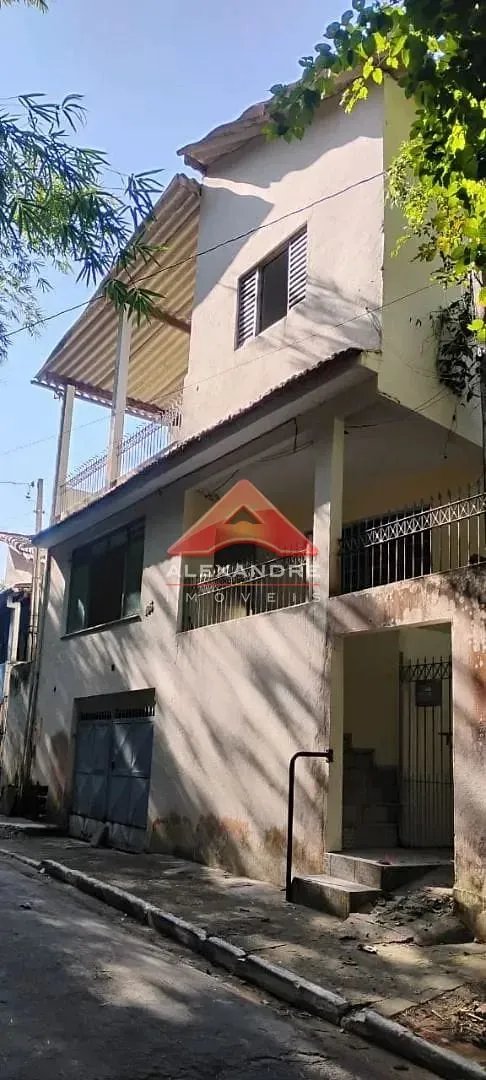 Casa, 4 quartos, 160 m² - Foto 1