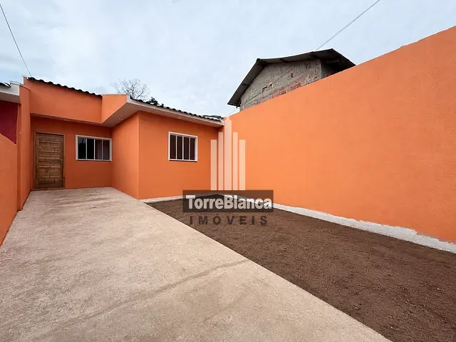 Casa com 60m² 2 quartos e 1 banheiro, para alugar, no bairro Ronda em Ponta Grossa