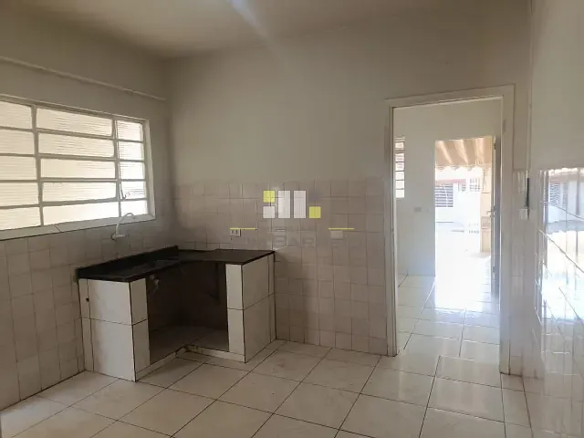 Casa 1 quarto e 1 banheiro, para alugar, no bairro Parque João de Vasconcelos em Sumaré