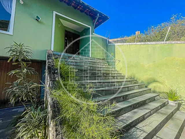 Casa com 700m² 4 quartos e 6 banheiros, à venda ou para alugar, no bairro Jardim Marajoara em São Paulo