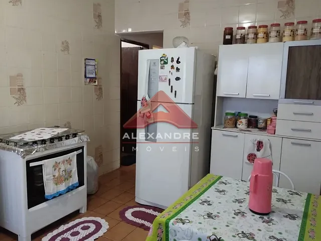 Casa com 1075m² 2 quartos e 1 banheiro, à venda, no bairro Chácaras Pousada do Vale em São José dos Campos