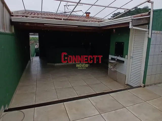 Casa 2 quartos e 3 banheiros, à venda, no bairro Parque São Sebastião em Ribeirão Preto