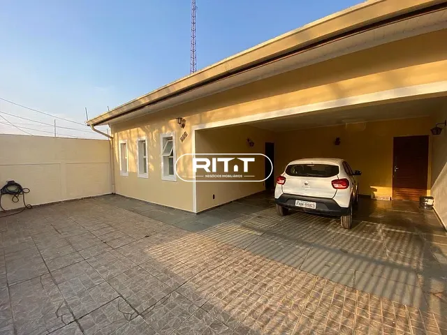 Casa com 343m² 3 quartos e 3 banheiros, à venda, no bairro Parque São Quirino em Campinas