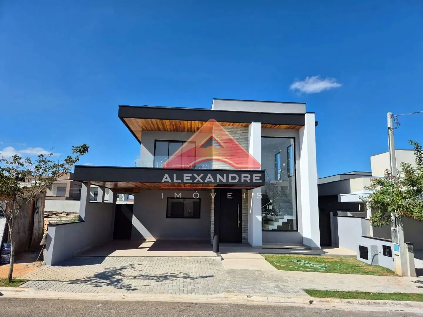 Casa, 4 quartos, 256 m² - Foto 25