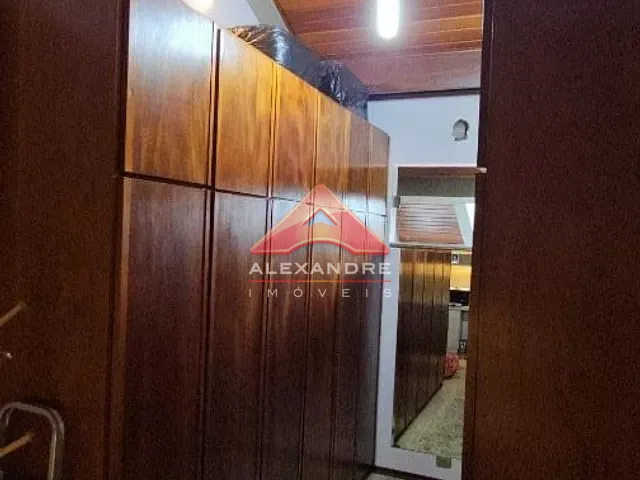 Casa com 512m² 4 quartos e 3 banheiros, à venda, no bairro Jardim Aquarius em São José dos Campos