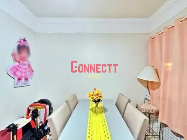 Casa com 266m² 3 quartos e 2 banheiros, à venda, no bairro Parque São Sebastião em Ribeirão Preto