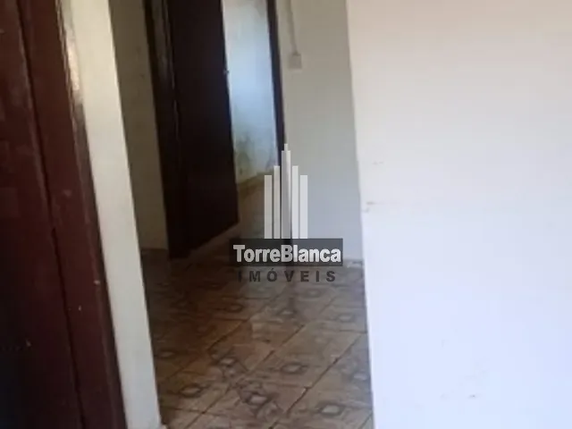 Casa com 275m² 3 quartos e 1 banheiro, à venda, no bairro Piriquitos em Ponta Grossa