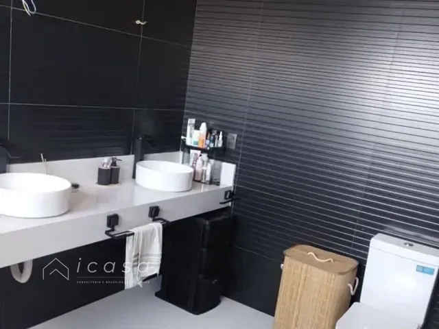 Casa com 347m² 4 quartos e 6 banheiros, à venda, no bairro Loteamento Terras Alpha São José dos Campos em São José dos Campos