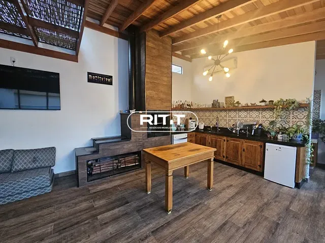 Casa com 250m² 4 quartos e 3 banheiros, à venda, no bairro Jardim Golden Park Residence em Hortolândia