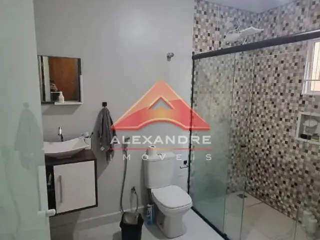 Casa com 250m² 3 quartos e 1 banheiro, à venda, no bairro Jardim Santa Inês II em São José Dos Campos