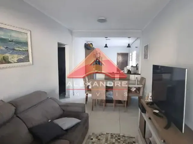 Casa com 250m² 3 quartos e 1 banheiro, à venda, no bairro Jardim Santa Inês II em São José Dos Campos