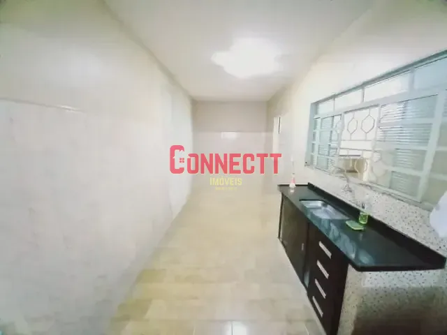 Casa com 201m² 3 quartos e 2 banheiros, à venda, no bairro Geraldo Correia de Carvalho em Ribeirão Preto