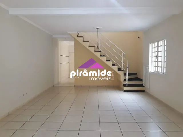 Casa com 175m² 3 quartos e 2 banheiros, à venda, no bairro Altos da Vila Paiva em São José dos Campos
