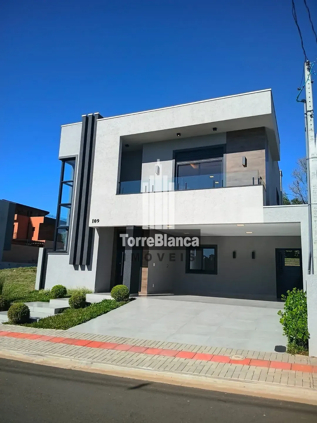 Casa, 4 quartos, 252 m² - Foto 2