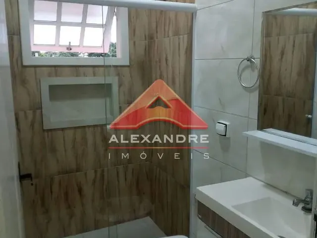 Casa com 125m² 3 quartos e 2 banheiros, à venda, no bairro Bosque dos Eucaliptos em São José Dos Campos