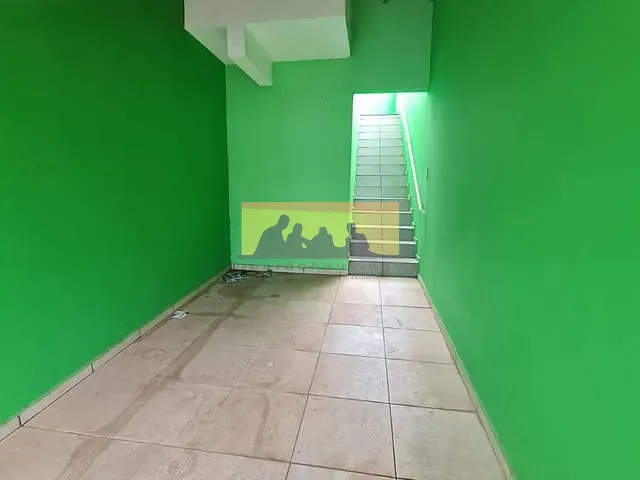 Casa 2 quartos e 1 banheiro, para alugar, no bairro Jardim Mirassol em Campinas