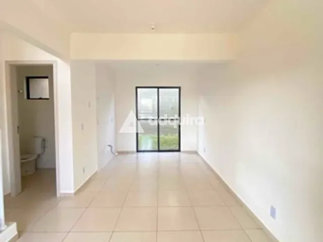 Casa 2 quartos e 1 banheiro, à venda, no bairro Jardim Carvalho em Ponta Grossa