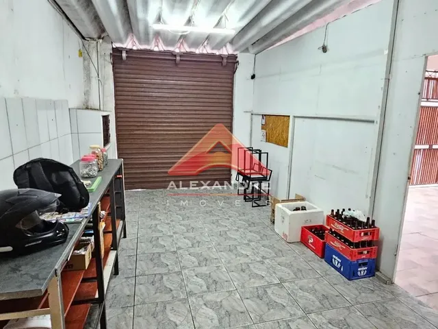 Casa com 280m² 3 quartos e 3 banheiros, à venda, no bairro Vila Tesouro em São José Dos Campos