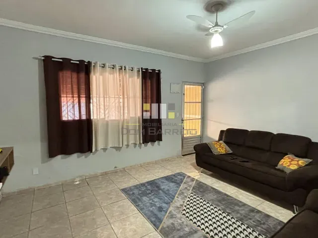 Casa com 125m² 2 quartos e 2 banheiros, à venda, no bairro Parque Silva Azevedo (Nova Veneza) em Sumaré